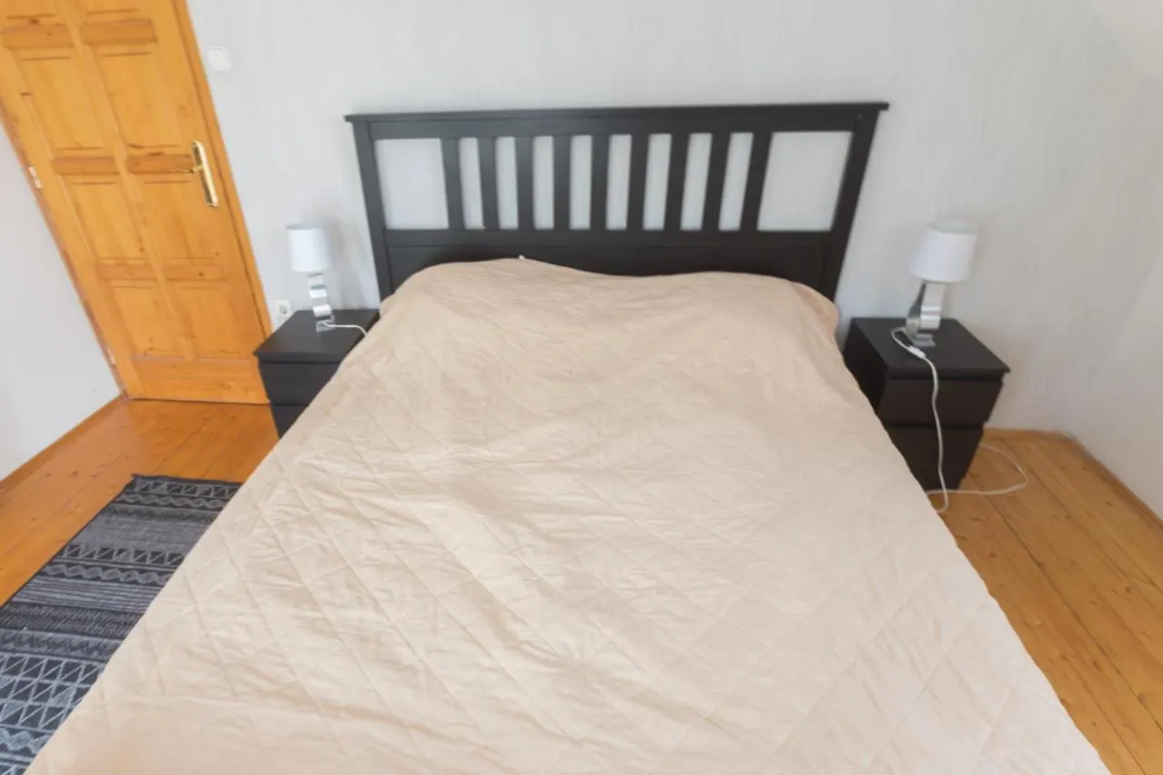 Hi-Bp Garden City Batsanyi Apartment 3 Rooms, Apartment Upstairs Near The City Train With Free Parking Budapest
